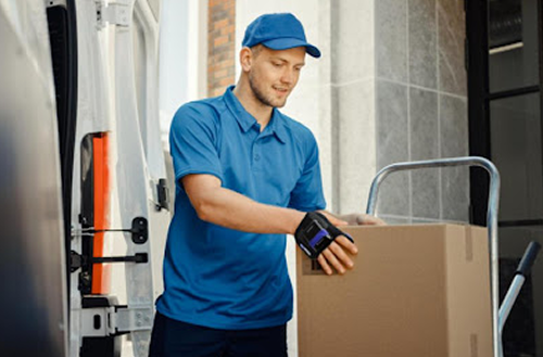 専用グローブで両手作業を実現